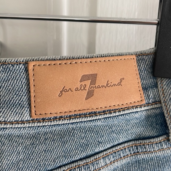 LIKE NEW | 7 for all mankind luxe vintage jeans with beaded fringe detail - Picture 8 of 10